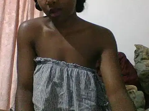 Snapshot of Hamie_sexy chatting on December 3, 5:59 am Hamie sexy online show from December 3, 5:59 am