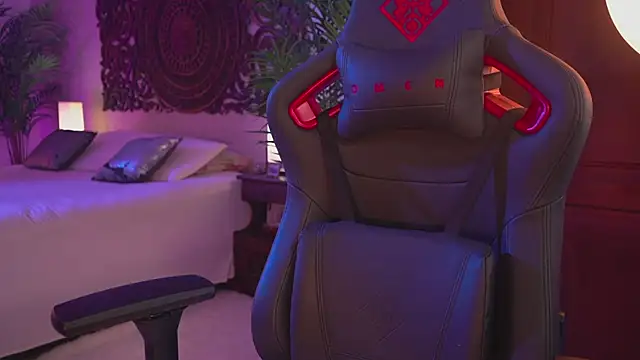 Snapshot of ambarEvans chatting on March 20, 1:46 am ambarEvans online show from March 20, 1:46 am