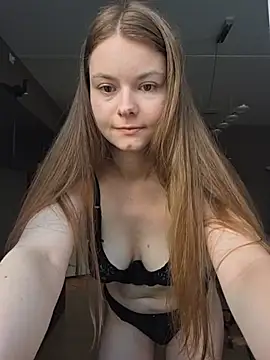AnnaSweet18 online show from July 15, 4:45 pm