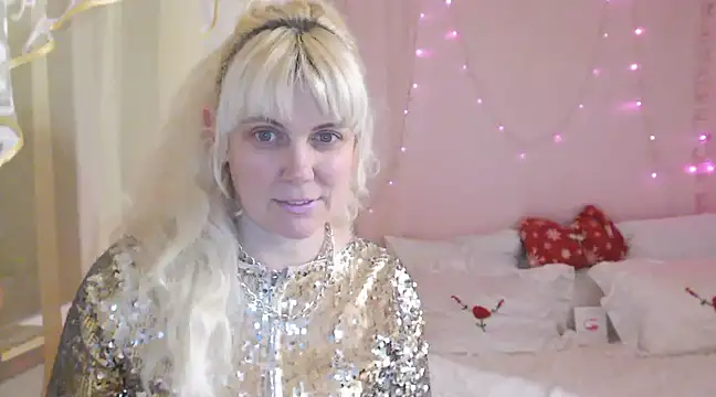 Snapshot of SunnySylvia chatting on January 27, 4:01 pm SunnySylvia online show from January 27, 4:01 pm