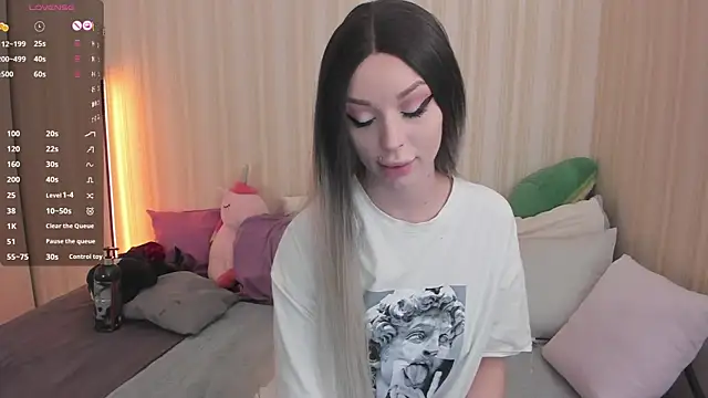 Snapshot of youreyesrgasm chatting on February 3, 8:57 am youreyesrgasm online show from February 3, 8:57 am