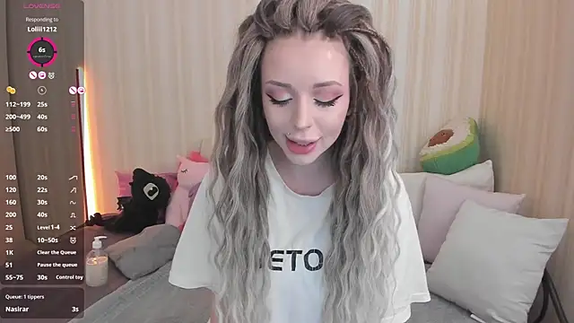 Snapshot of youreyesrgasm chatting on February 11, 11:32 am youreyesrgasm online show from February 11, 11:32 am