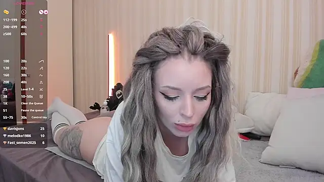 Snapshot of youreyesrgasm chatting on February 18, 11:22 am youreyesrgasm online show from February 18, 11:22 am