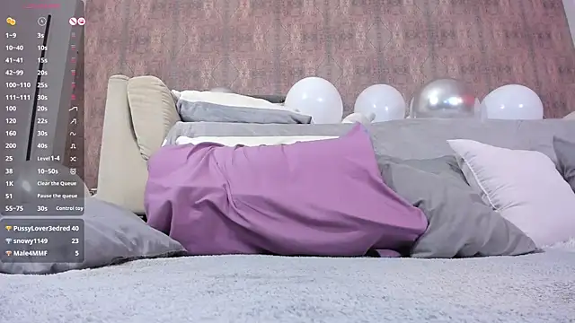 Snapshot of youreyesrgasm chatting on March 17, 11:31 am youreyesrgasm online show from March 17, 11:31 am