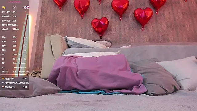 Snapshot of youreyesrgasm chatting on March 22, 9:56 am youreyesrgasm online show from March 22, 9:56 am