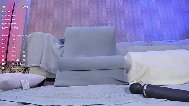 youreyesrgasm online show from July 28, 9:59 am