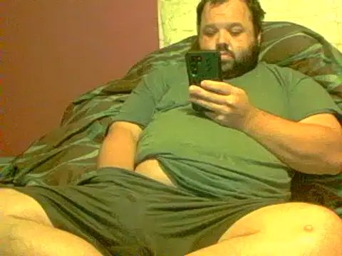 Snapshot of Strongbutgentle36 chatting on September 29, 7:24 am Strongbutgentle36 online show from September 29, 7:24 am