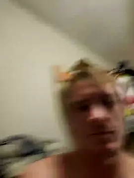 Snapshot of MaddyC6992 chatting on December 11, 11:00 pm MaddyC6992 online show from December 11, 11:00 pm