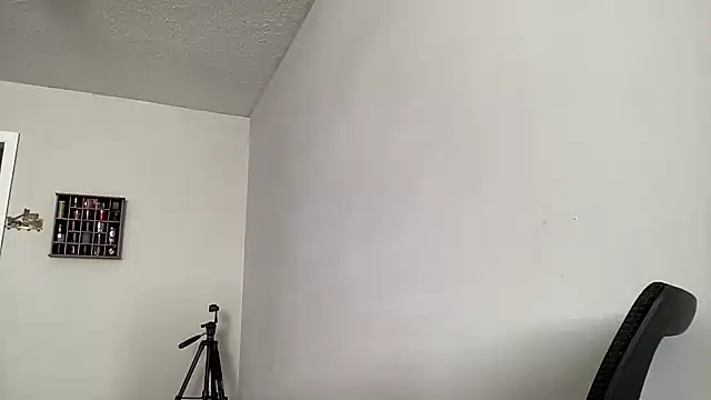 Creamesensation online show from December 15, 6:34 pm