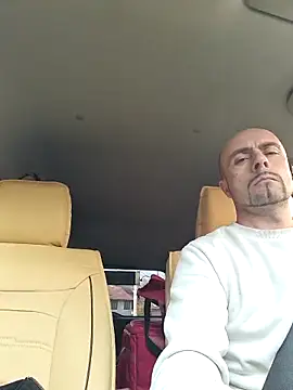 Snapshot of spidrman8 chatting on March 11, 1:39 pm spidrman8 online show from March 11, 1:39 pm