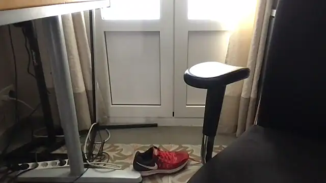 longqwert online show from January 7, 9:23 am