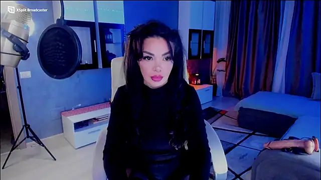 Snapshot of Miss_kay1111 chatting on February 8, 5:08 pm Miss kay1111 online show from February 8, 5:08 pm