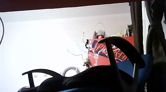 Snapshot of opreatiby chatting on January 23, 4:37 pm opreatiby online show from January 23, 4:37 pm