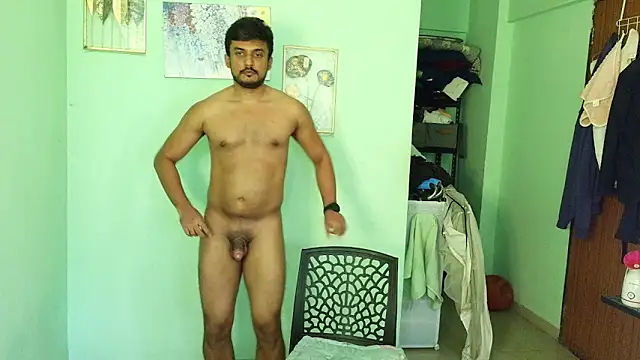 daringcutie online show from April 30, 8:20 am