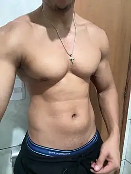 Snapshot of Rapha2021 chatting on March 22, 3:04 pm Rapha2021 online show from March 22, 3:04 pm