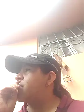 latinfemale online show from January 11, 5:51 pm