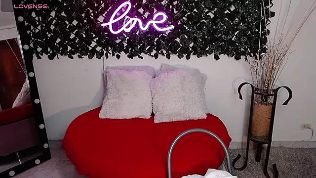 DestinyHills online show from March 19, 12:12 pm