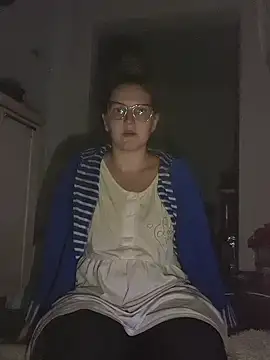 Snapshot of IamYourNarcotic chatting on December 14, 3:04 pm IamYourNarcotic online show from December 14, 3:04 pm