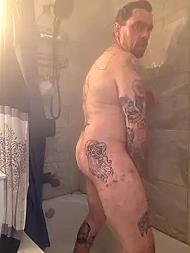 Snapshot of canadacockinme chatting on October 25, 7:08 pm canadacockinme online show from October 25, 7:08 pm