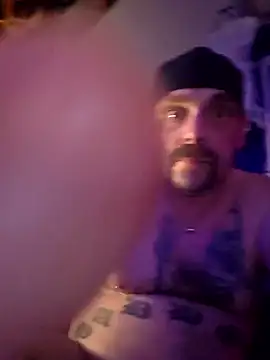 Snapshot of canadacockinme chatting on November 25, 1:38 am canadacockinme online show from November 25, 1:38 am