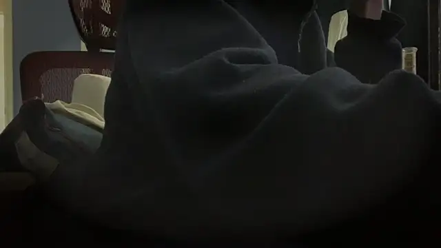 Snapshot of relix1 chatting on April 7, 4:40 pm relix1 online show from April 7, 4:40 pm