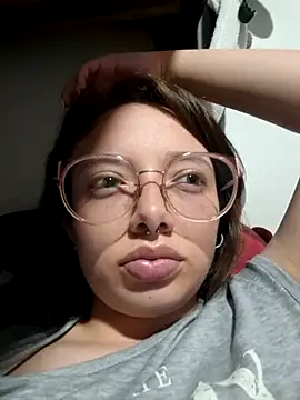 linda-schmidt online show from December 20, 3:13 am