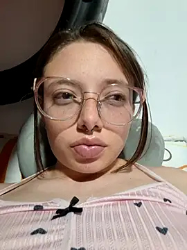 linda-schmidt online show from July 31, 3:50 am