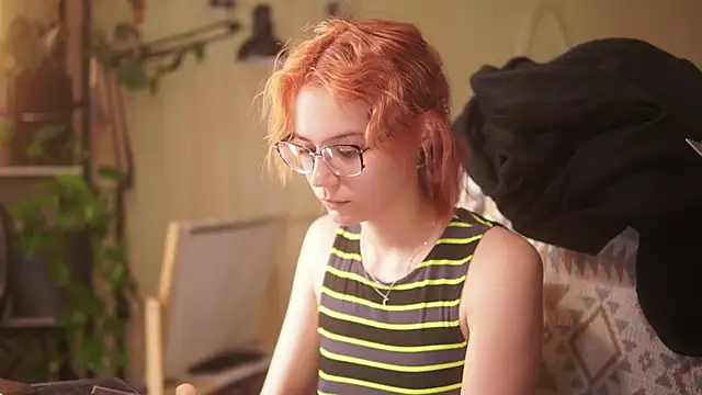 alyssa sweet online show from July 28, 5:36 am