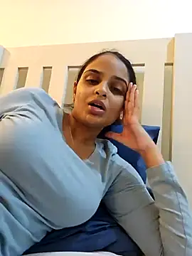 Snapshot of DirtySnowball69 chatting on February 6, 6:13 pm DirtySnowball69 online show from February 6, 6:13 pm