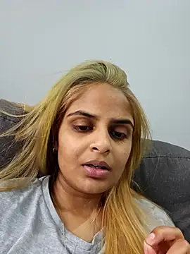 Snapshot of DirtySnowball69 chatting on September 13, 1:11 pm DirtySnowball69 online show from September 13, 1:11 pm