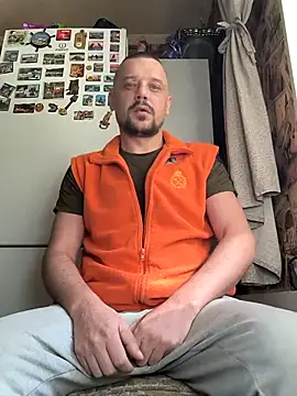 Snapshot of DanielOhCool chatting on September 21, 7:21 am DanielOhCool online show from September 21, 7:21 am