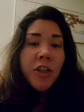 Snapshot of missemi chatting on December 9, 9:48 pm missemi online show from December 9, 9:48 pm