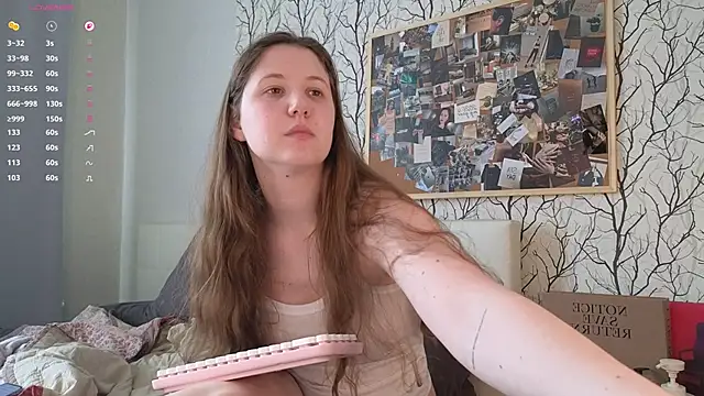 Snapshot of Elizavetta_Miller chatting on June 14, 3:14 pm Elizavetta Miller online show from June 14, 3:14 pm