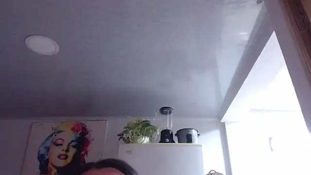 GABY FOX TS online show from June 23, 5:55 pm