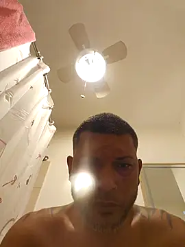 tropikboy online show from May 7, 9:47 am