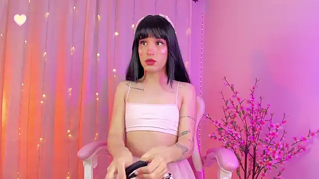 rosseblondee online show from November 14, 9:24 pm