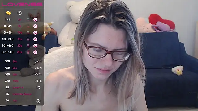 night is dark online show from February 18, 10:03 pm