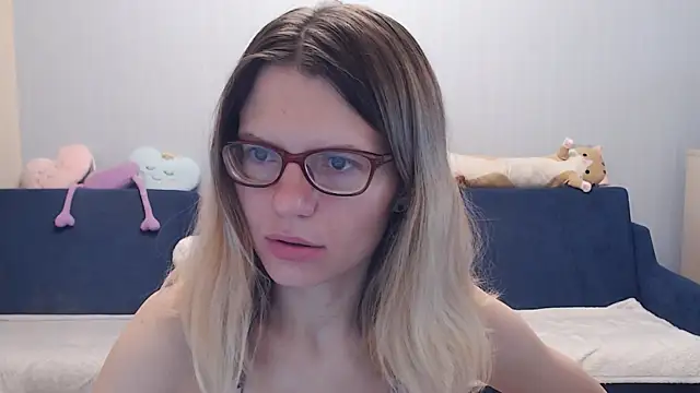 night is dark online show from October 27, 2:10 pm