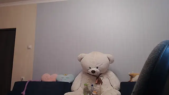 night is dark online show from January 13, 4:45 pm