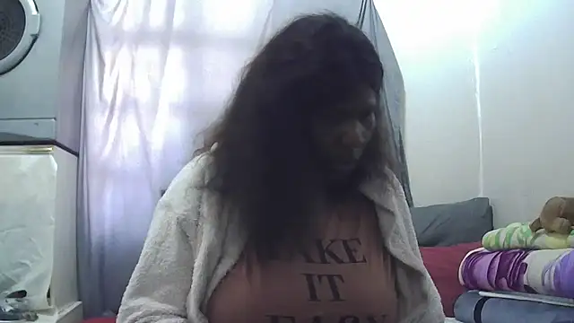 Snapshot of Delicioussexy chatting on July 9, 8:51 am Delicioussexy online show from July 9, 8:51 am