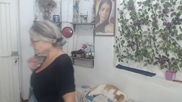 FunnyGrandma online show from March 7, 12:18 am