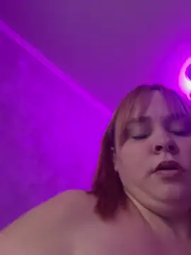 Snapshot of Model9798 chatting on January 15, 2:13 pm Model9798 online show from January 15, 2:13 pm