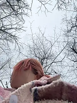 Snapshot of Model9798 chatting on February 2, 11:30 am Model9798 online show from February 2, 11:30 am