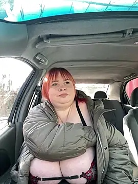 Snapshot of Model9798 chatting on February 17, 12:48 pm Model9798 online show from February 17, 12:48 pm