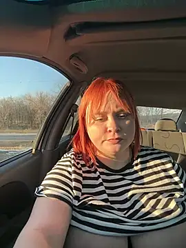 Snapshot of Model9798 chatting on February 26, 12:03 pm Model9798 online show from February 26, 12:03 pm