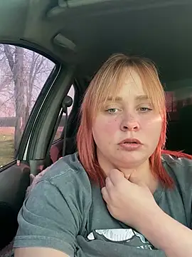 Snapshot of Model9798 chatting on March 18, 2:37 pm Model9798 online show from March 18, 2:37 pm