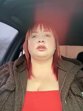 Snapshot of Model9798 chatting on October 23, 8:35 am Model9798 online show from October 23, 8:35 am