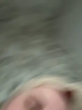 Model9798 online show from February 13, 6:53 am