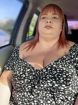 Snapshot of Model9798 chatting on June 18, 6:13 am Model9798 online show from June 18, 6:13 am