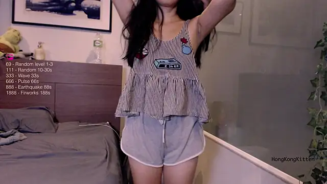 hongkongkitten online show from July 16, 8:53 am